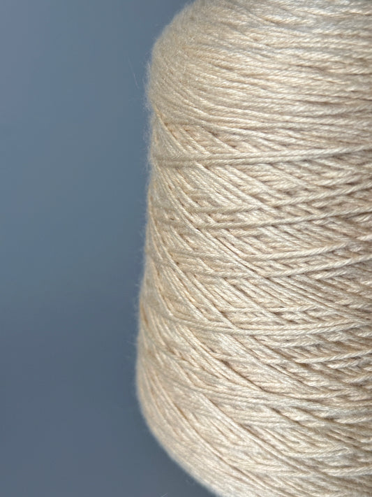 Queenotto Wool & Cashmere Yarn | Pale Oat
