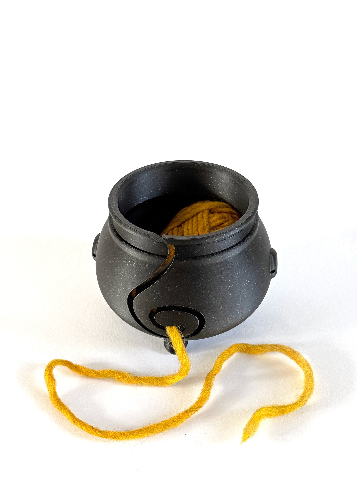 Cauldron Yarn Bowl – Halloween Crochet and Knitting Accessory | Unique Yarn Organizer and Crochet Basket | Gift for Knitters & Crocheters