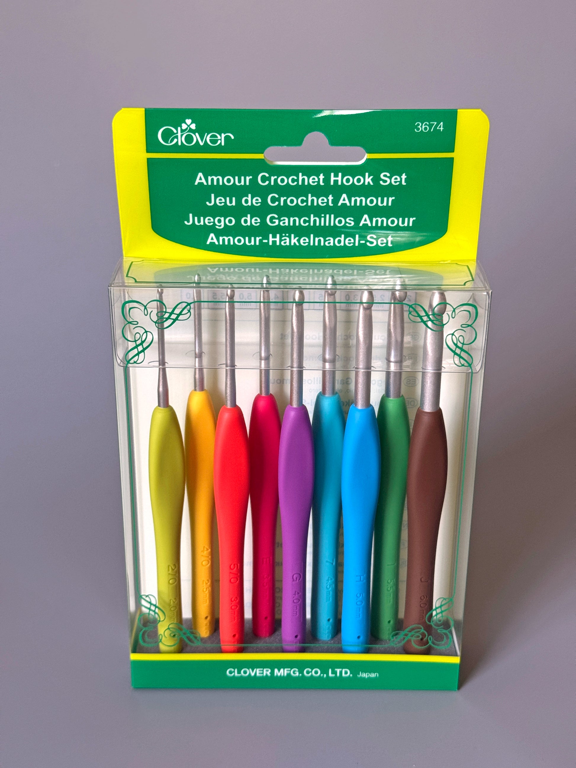 Clover Amour Crochet Hook Set (2–6 mm)