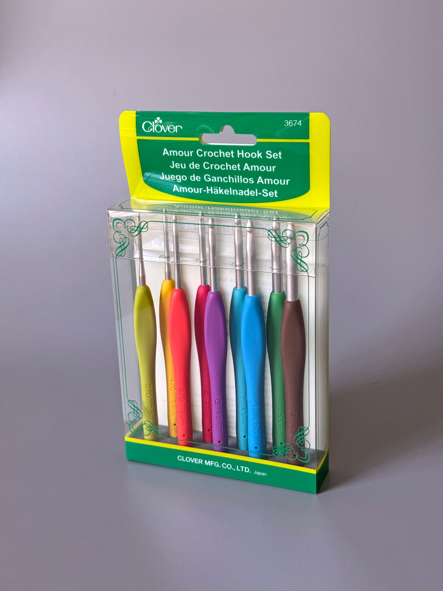 Clover Amour Crochet Hook Set (2–6 mm)