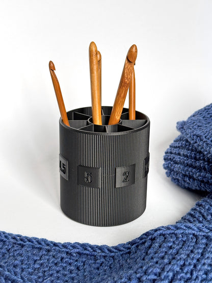 Crochet & Knitting Organizer – DPN Needle Holder with Rotating Base