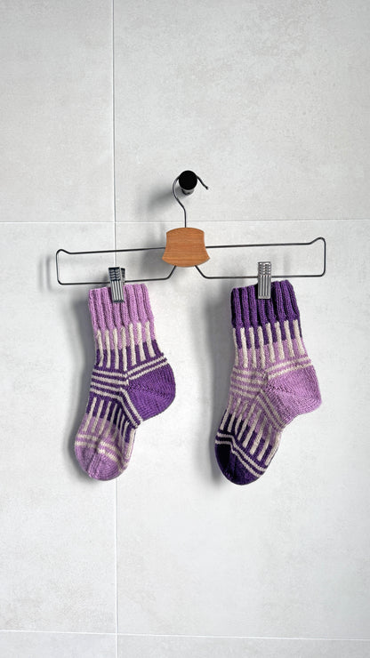 Enschede Socks. Printed Knitting Pattern (A5 Booklet)