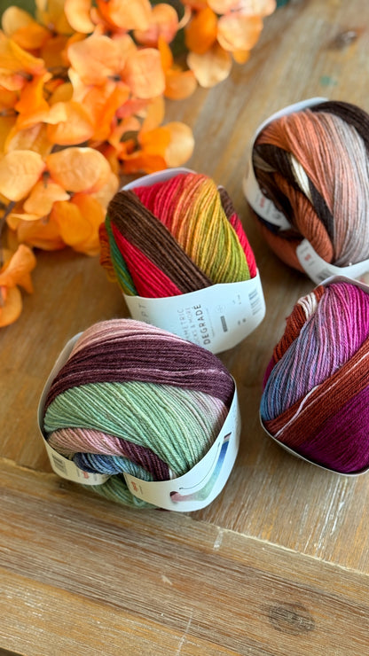 Katia Symmetric Socks & More – Degradé