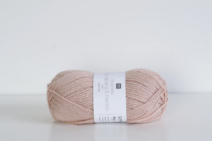 Rico Design – Essentials Baby Alpaca & Merino aran 002 Beige