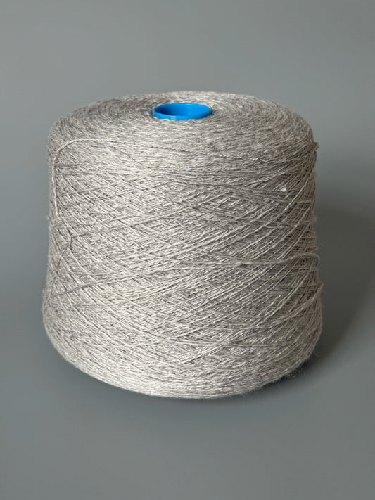 Zegna Baruffa Fiammato. 100% Virgin Wool. Grey