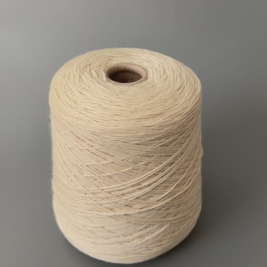 Queenotto Wool & Cashmere Yarn | Morning Light