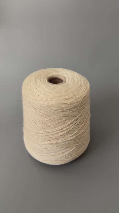 Queenotto Wool & Cashmere Yarn | Morning Light